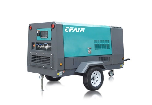 CF535MK-10.5 Towable Air Compressor Cummins-Driven 500 CFM, 10 Bar Diesel Screw Compressor